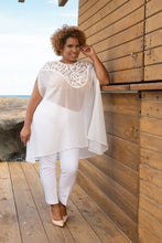 Load image into Gallery viewer, Shoulder Detailed Tunic